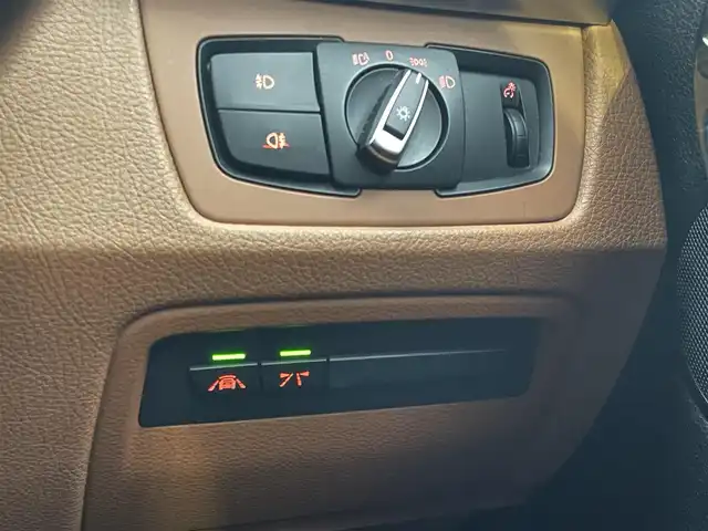 ＢＭＷ ３２０ｄ ラグジュアリー 静岡県 2015(平27)年 10.1万km ミネラルグレー インテリジェントセーフティ /衝突軽減ブレーキ車線逸脱警告/アクティブクルーズコントロール/ブラウンレザーシート シートヒーター /前席パワーシート/コンフォートアクセス/リヤガラスフィルム施工/レインセンサー /ミラー一体型ETC