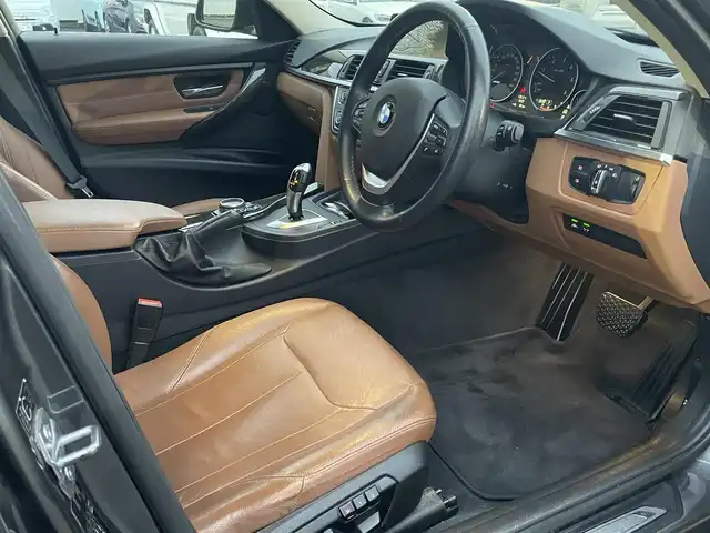 ＢＭＷ ３２０ｄ ラグジュアリー 静岡県 2015(平27)年 10.1万km ミネラルグレー インテリジェントセーフティ /衝突軽減ブレーキ車線逸脱警告/アクティブクルーズコントロール/ブラウンレザーシート シートヒーター /前席パワーシート/コンフォートアクセス/リヤガラスフィルム施工/レインセンサー /ミラー一体型ETC