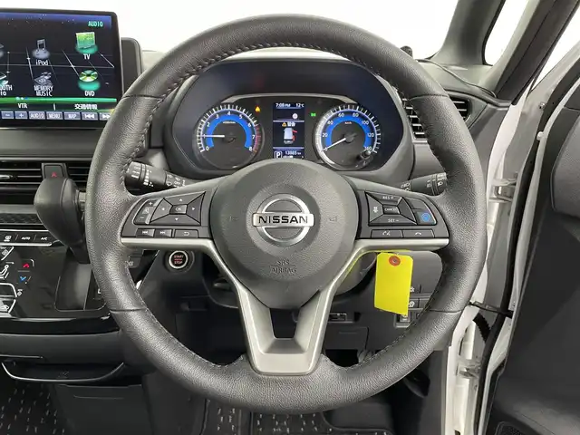 日産 ルークス HWS Gターボ アーバンクロム プロパイロットED 宮城県 2023(令5)年 1.4万km ホワイトパール ストラーダフローティング１０型ナビ　/プロパイロット　/両側オートスライドドア　/ハンズフリーオートスライドドア/アラウンドビューモニター　/防水シート　/エマージェンシーブレーキ　/車線逸脱警報　/リアパーキングソナー /ＬＥＤヘッドライト　/オートハイビーム/フォグランプ　/ＥＴＣ　/電動パーキングブレーキ　/オートホールド機能/純正15インチAW/禁煙