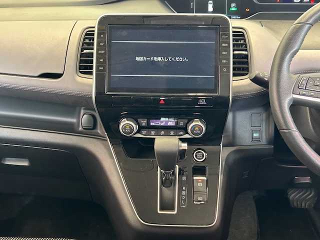 日産 セレナ ハイウェイスター V 埼玉県 2020(令2)年 3万km ブリリアントホワイトパール プロパイロット/純正10インチナビ/ CD/DVD/BT/フルセグ/全方位カメラ/両側パワースライドドア/レーダークルーズコントロール/レーンキープアシスト/LEDヘッドライト/純正16インチアルミホイール/デジタルインナーミラー/ETC/スマートキー/禁煙車