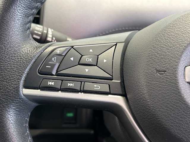 日産 セレナ ハイウェイスター V 埼玉県 2020(令2)年 3万km ブリリアントホワイトパール プロパイロット/純正10インチナビ/ CD/DVD/BT/フルセグ/全方位カメラ/両側パワースライドドア/レーダークルーズコントロール/レーンキープアシスト/LEDヘッドライト/純正16インチアルミホイール/デジタルインナーミラー/ETC/スマートキー/禁煙車