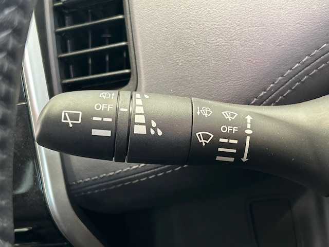 日産 セレナ ハイウェイスター V 埼玉県 2020(令2)年 3万km ブリリアントホワイトパール プロパイロット/純正10インチナビ/ CD/DVD/BT/フルセグ/全方位カメラ/両側パワースライドドア/レーダークルーズコントロール/レーンキープアシスト/LEDヘッドライト/純正16インチアルミホイール/デジタルインナーミラー/ETC/スマートキー/禁煙車