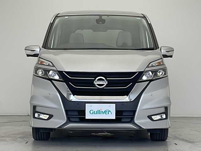 日産 セレナ ハイウェイスター G 愛知県 2016(平28)年 6.3万km ブリリアントシルバー プロパイロット/衝突軽減システム/純正9型ナビ　ＳＤカードなし/フリップダウンモニター/両側パワースライドドア/全方位カメラ/クルーズコントロール/フルセグ/CD DVD/Bluetooth/バックカメラ/イージーオープン機能/コーナーセンサー/純正アルミホイール/LEDヘッドライト/リアオートエアコン/オートライト/インテリジェントミラー/ETC/ステアリングスイッチ/スマートキー/プッシュスタート