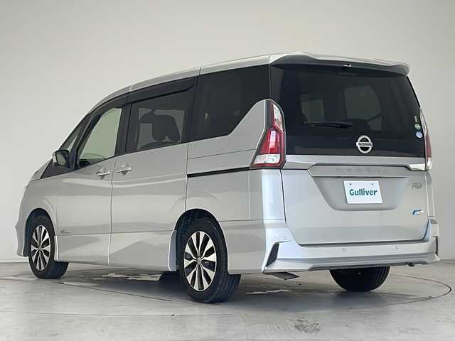 日産 セレナ ハイウェイスター G 愛知県 2016(平28)年 6.3万km ブリリアントシルバー プロパイロット/衝突軽減システム/純正9型ナビ　ＳＤカードなし/フリップダウンモニター/両側パワースライドドア/全方位カメラ/クルーズコントロール/フルセグ/CD DVD/Bluetooth/バックカメラ/イージーオープン機能/コーナーセンサー/純正アルミホイール/LEDヘッドライト/リアオートエアコン/オートライト/インテリジェントミラー/ETC/ステアリングスイッチ/スマートキー/プッシュスタート