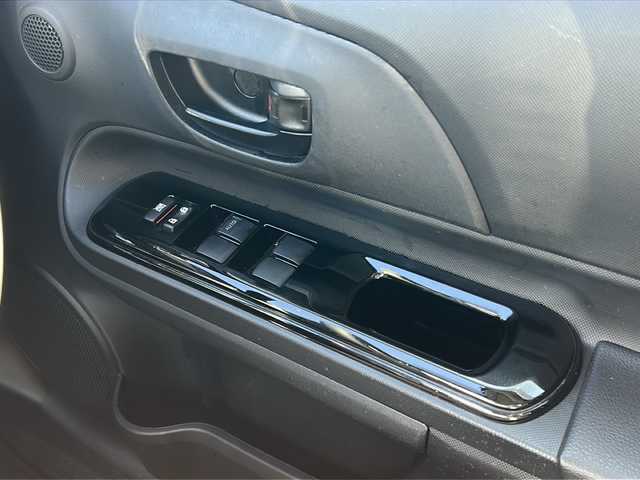 トヨタ アクア 岐阜県 2018(平30)年 4.7万km ダークブルーマイカ 登録時46095km/純正ナビ/ETC/Bluetooth/USB入力端子/バックカメラ/フルセグテレビ/ドライブレコーダー/純正フロアマット/純正アルミホイール