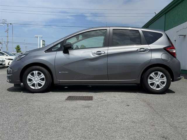 日産 ノート e－パワー B 徳島県 2020(令2)年 1.8万km ダークメタルグレー carrozzeria7インチナビ　AVIC-RZ003/（AM/FM/BT/iPod/USB/SD）/バックカメラ/全周囲カメラ/デジタルインナーミラー/ETC/クリアランスソナー/踏み間違い衝突防止アシスト/プッシュスタート/スマートキー/スペアキー