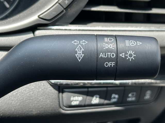 マツダ マツダ３セダン XD プロアクティブ ツーリングS 愛知県 2022(令4)年 4.2万km ポリメタルグレーM 純正ナビ/（FM/AM/BT/CD/DVD)/フルセグTV/全方位カメラ/ETC/ドライブレコーダー/純正18インチAW/クルーズコントロール/運転席パワーシート/運転席＆助手席シートヒーター/ステアリングヒーター/パドルシフト/革巻きステアリング/LEDヘッドライト/スマートキー/ドアバイザー/フロアマット