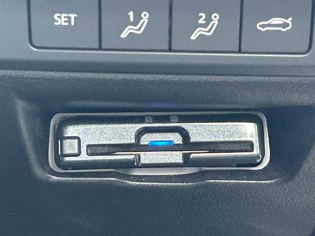 マツダ マツダ３セダン XD プロアクティブ ツーリングS 沖縄県 2022(令4)年 4.2万km ポリメタルグレーM 純正ナビ/（ＡＭ／ＦＭ／ＢＴ／ＣＤ／ＤＶＤ）　/フルセグＴＶ　/衝突軽減装置　/全方位カメラ　/ドライブレコーダー　/ＥＴＣ　/追従クルーズコントロール　/シートヒーターＤ／Ｎ席　/パワーシートＤ席　/コーナーセンサー