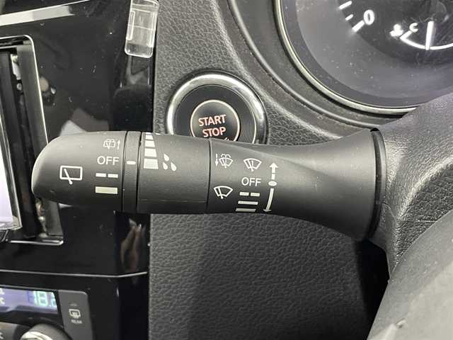 日産 エクストレイル 20Xi 道央・札幌 2018(平30)年 6.4万km ブリリアントホワイトパール ・4WD/・寒冷地仕様/・社外SDナビ/・CD/DVD/SD/BT/iPod/ワンセグ/・アラウンドビューモニター/・ビルトインETC/・プロパイロット/・エマージェンシーブレーキ/・クリアランスソナー/・横滑り防止装置/・ダウンヒルアシストコントロール/・アイドリングストップ/・撥水カプロンシート/・電動リアゲート/・ステアリングスイッチ/・電動格納ウィンカーミラー/・LEDヘッドライト/・オートライト/・フォグライト/・ドアバイザー/・純正１８インチAW/・スマートキー/・保証書/・取扱説明書