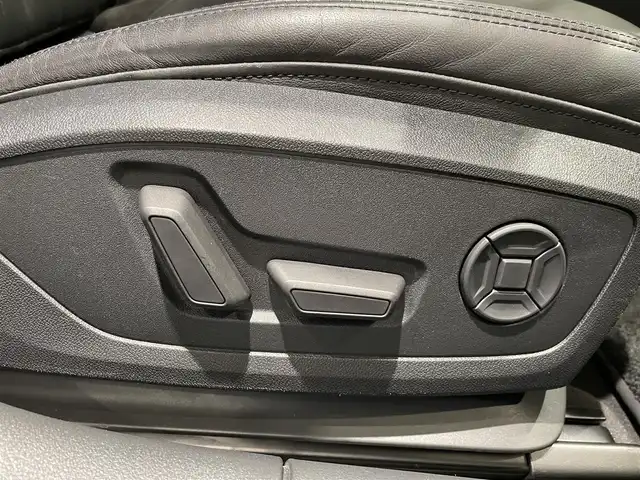 アウディ Ａ６ 55TFSIクワトロ デビューPKG 愛知県 2019(令1)年 5.4万km 黒 デビューパッケージ /マトリクスLED  /バーチャルコクピット　/MMIナビゲーション　/Bluetooth　/フルセグTV　/360度カメラ　/レザーシート　/シートヒーター　/ACC　/LKA　/LDW　/BSM/プッシュスタート/ウィンカーミラー/アイドリングストップ/ドライブレコーダー/ETC