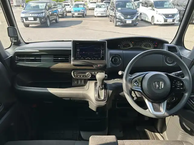 ホンダ Ｎ ＢＯＸ カスタム G L ホンダセンシング 岡山県 2020(令2)年 2.6万km プラチナホワイトパール 純正7インチナビ　VXM-204VFi/フルセグTV、CD、DVD、Bluetooth、AM、FM/バックカメラ/ビルトインETC/ロールサンシェード/LEDヘッドライト/オールシーズンタイヤ装着/前席シートヒーター/スマートキー/プッシュスタート/ホンダセンシング/レーダークルーズコントロール