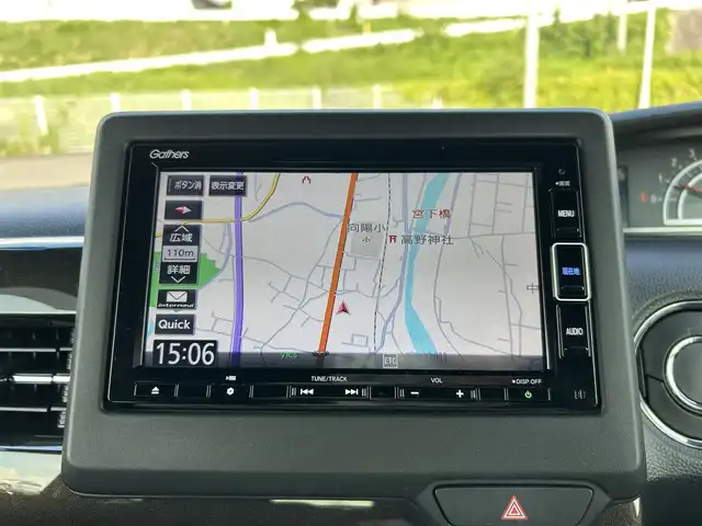 ホンダ Ｎ ＢＯＸ カスタム G L ホンダセンシング 岡山県 2020(令2)年 2.6万km プラチナホワイトパール 純正7インチナビ　VXM-204VFi/フルセグTV、CD、DVD、Bluetooth、AM、FM/バックカメラ/ビルトインETC/ロールサンシェード/LEDヘッドライト/オールシーズンタイヤ装着/前席シートヒーター/スマートキー/プッシュスタート/ホンダセンシング/レーダークルーズコントロール