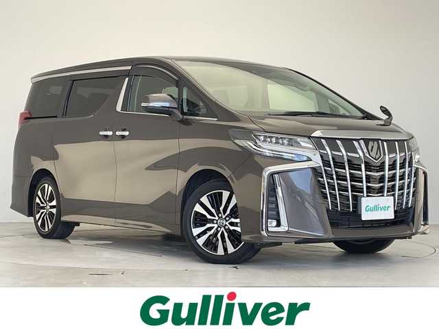トヨタ アルファード S Cパッケージ 愛知県 2022(令4)年 4万km グラファイトM 衝突被害軽減システム/純正9インチディスプレイオーディオナビ（あり）/フリップダウンモニター/三眼LEDヘッドライト/両側パワースライドドア/レーダークルーズコントロール/シートヒーター/エアシート/フルセグTV/CD DVD/Bluetooth/バックカメラ/電動リアゲート/パワーシート/コーナーセンサー/純正アルミホイール/ETC2.0/ブラインドスポットモニター/ステアリングヒーター/インテリジェントミラー/リアオートエアコン/レーンキープアシスト/オートマチックハイビーム/ドライブレコーダー/ステアリングスイッチ/スマートキー/プッシュスタート
