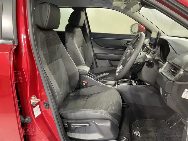 ホンダ ＷＲ－Ｖ Z+ 愛知県 2024(令6)年 1.1万km 赤 純正８インチナビ/衝突軽減ブレーキ/レーダークルーズコントロール/レーンキープアシスト/クリアランスソナー/先行車発進告知/バックカメラ/パドルシフト/ハーフレザー/ビルトインＥＴＣ/USB入力端子/アクセサリーソケット/LEDヘッドライト/ISOFIX/純正フロアマット/純正１７インチアルミホイール