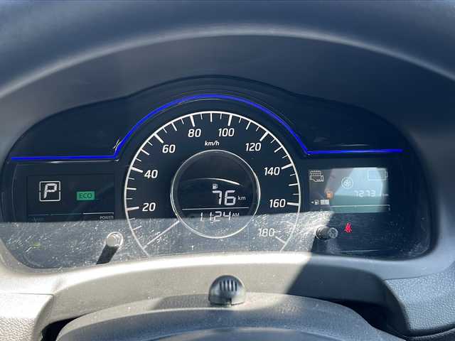 日産 ノート e－パワー X Vセレクション 茨城県 2020(令2)年 7.3万km ダークメタルグレー 7インチ純正SDナビ(Bluetooth/アラウンドビューモニター/フルセグTV)/横滑り防止装置/衝突被害軽減システム/レーンキープアシスト/LEDオートライト/15インチ純正アルミホイール/オートエアコン/USB入力端子/ドライブレコーダー/純正フロアマット/スマートキー/ETC