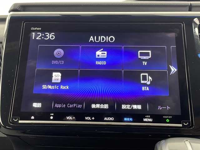 ホンダ ステップワゴン スパーダ ホンダセンシング 埼玉県 2019(令1)年 6.3万km パール 純正ナビ（CD・DVD・AM・FM・フルセグ・Bluetooth・USB）/バックカメラ/前方ドライブレコーダー/ビルトインETC/両側パワースライドドア/アダプティブクルーズコントロール/プリクラッシュセーフティ/レーンディパーチャーアラート/先行車発進お知らせ機能/横滑り防止装置/標識認識機能/レーンキープアシスト/盗難防止装置/オートライト/パドルシフト/ステアリングリモコン/アイドリングストップ/純正フロアマット/ウィンカーミラー/フロントフォグランプ/ロールサンシェード/プッシュスタート