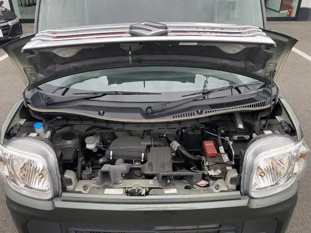 スズキ スペーシア HYBRID X 栃木県 2022(令4)年 2.1万km クールカーキPM スズキセーフティサポート/・デュアルカメラブレーキサポート/・誤発進抑制機能/・後方誤発進抑制機能/・車線逸脱警報機能/・先行車発進お知らせ機能/社外オーディオ/AM/FM/Bluetooth/USB/両側パワースライドドア/シートヒーター/コーナーセンサー/アイドリングストップ/ロールサンシェード/天井サーキュレーター/シートバックテーブル/スマートキー×2