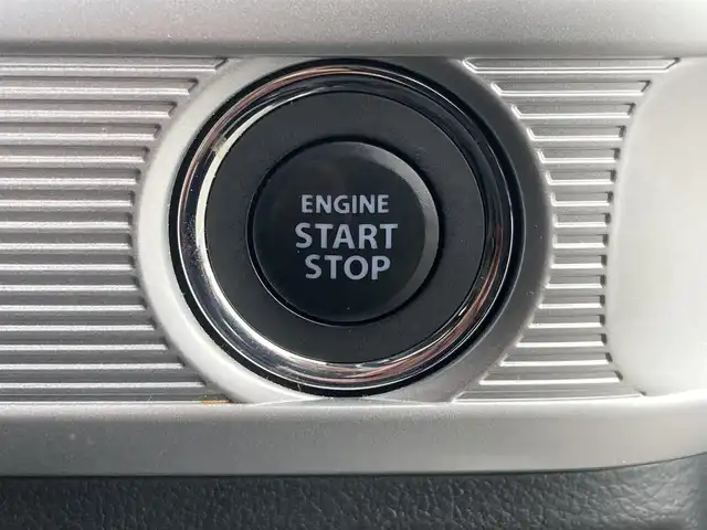 スズキ スペーシア HYBRID X 栃木県 2022(令4)年 2.1万km クールカーキPM スズキセーフティサポート/・デュアルカメラブレーキサポート/・誤発進抑制機能/・後方誤発進抑制機能/・車線逸脱警報機能/・先行車発進お知らせ機能/社外オーディオ/AM/FM/Bluetooth/USB/両側パワースライドドア/シートヒーター/コーナーセンサー/アイドリングストップ/ロールサンシェード/天井サーキュレーター/シートバックテーブル/スマートキー×2