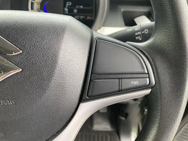 スズキ スペーシア HYBRID X 栃木県 2022(令4)年 2.1万km クールカーキPM スズキセーフティサポート/・デュアルカメラブレーキサポート/・誤発進抑制機能/・後方誤発進抑制機能/・車線逸脱警報機能/・先行車発進お知らせ機能/社外オーディオ/AM/FM/Bluetooth/USB/両側パワースライドドア/シートヒーター/コーナーセンサー/アイドリングストップ/ロールサンシェード/天井サーキュレーター/シートバックテーブル/スマートキー×2