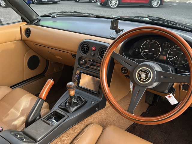 ユーノス ロードスター Vスペシャル 岐阜県 1990(平2)年 6.4万km Ｄグリーン ワンオーナー/社外ナビ/FM/AM/Bluetooth/AUX/DiscAudio/USBAudio/iPodAudio/レザーシート/ウッドステアリング/ETC/純正マット/スペアタイヤ純正４本