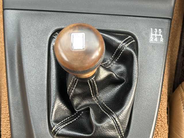 ユーノス ロードスター Vスペシャル 岐阜県 1990(平2)年 6.4万km Ｄグリーン ワンオーナー/社外ナビ/FM/AM/Bluetooth/AUX/DiscAudio/USBAudio/iPodAudio/レザーシート/ウッドステアリング/ETC/純正マット/スペアタイヤ純正４本