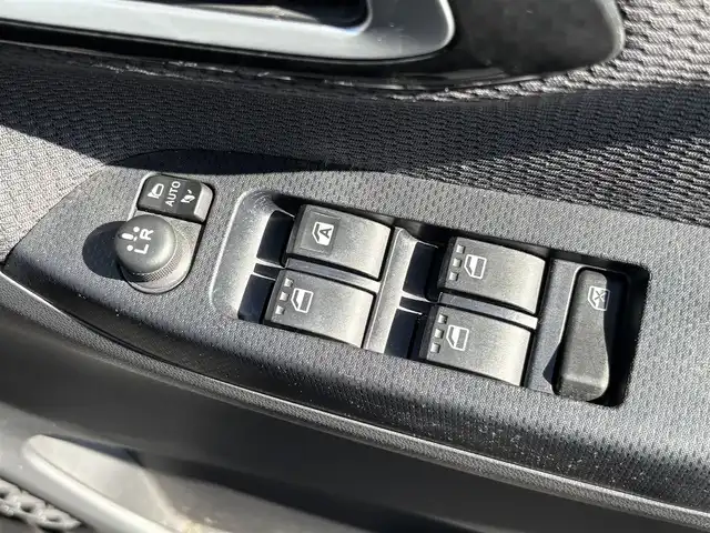 ダイハツ ムーヴ カスタム RS ハイパー SAⅡ 宮城県 2016(平28)年 7.7万km ブラックマイカメタリック 登録時走行距離　７６６９１ｋｍ/純正８インチナビ/DC・DVD・BT・USB・HDMI/フルセグナビ/バックカメラ/衝突軽減ブレーキ/プッシュスタート/スマートキー/皮付きステアリング/ステアリングリモコン/ETC/LEDライト/LEDフォグライト/オートライト/ハーフレザーシート/コーナーセンサー