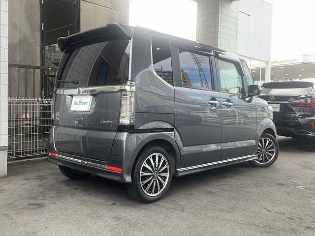 ホンダ Ｎ ＢＯＸ カスタム G ターボSSパッケージ 京都府 2017(平29)年 5.7万km シャイニンググレーM 社外SDナビ/（フルセグTV・CD・DVD・BT）/クルーズコントロール/横滑り防止システム/パドルシフト/黒レザーシート/前席シートヒーター/純正15インチAW/ETC/スペアキー有