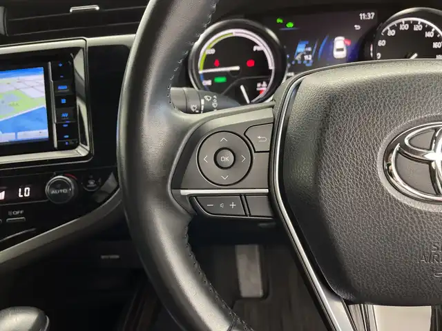 トヨタ カムリ G 鹿児島県 2019(令1)年 5.1万km アティチュードブラックマイカ 社外SDナビ/（AM/FM/CD/DVD/Bluetooth/フルセグ）/バックカメラ/レーダークルーズコントロール/プリクラッシュセーフティ/レーンキープアシスト/パワーシート/オートライト/オートハイビーム/ステアリングリモコン/ETC/ドライブレコーダー/電動パーキング/オートホールド/純正AW17インチ