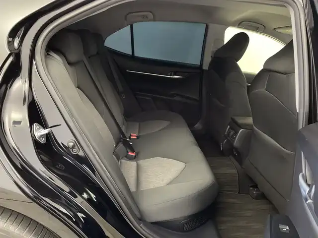 トヨタ カムリ G 鹿児島県 2019(令1)年 5.1万km アティチュードブラックマイカ 社外SDナビ/（AM/FM/CD/DVD/Bluetooth/フルセグ）/バックカメラ/レーダークルーズコントロール/プリクラッシュセーフティ/レーンキープアシスト/パワーシート/オートライト/オートハイビーム/ステアリングリモコン/ETC/ドライブレコーダー/電動パーキング/オートホールド/純正AW17インチ
