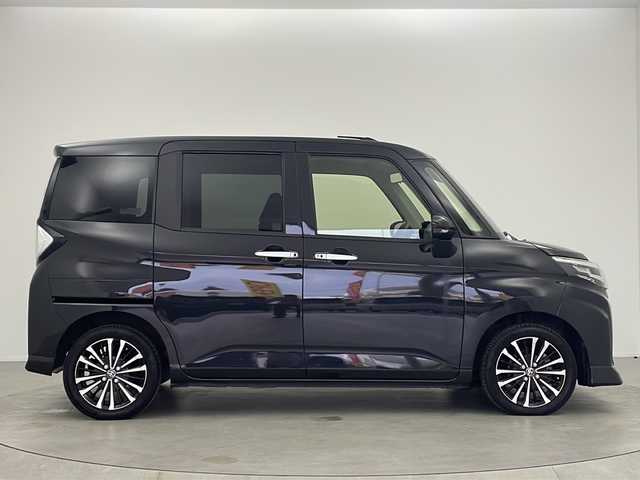 トヨタ ルーミー カスタムG－T 大阪府 2021(令3)年 5.2万km ブラックマイカメタリック 純正ナビ/・フルセグTV/・Bluetooth/社外センターコンソール/両側パワースライドドア/オートホールド/バックカメラ/プリクラッシュセーフティ/レーダークルーズコントロール/前後コーナーセンサー/前後シートヒーター/ビルトインETC/保証書/取扱説明書/点検記録簿