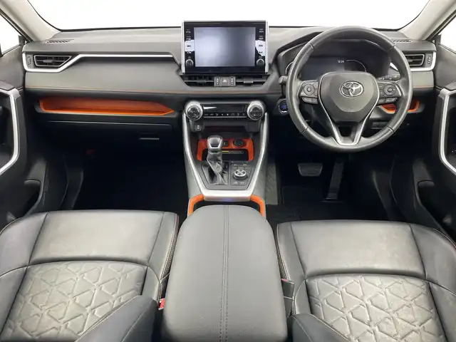 トヨタ ＲＡＶ４ アドベンチャー 新潟県 2021(令3)年 4.8万km アティチュードブラックマイカ 純正ディスプレイオーディオ/(Bluetooth/AM/FM/AppleCarPlay/AndroidAuto/USB)/トヨタセーフティーセンス/・プリクラッシュセーフティ/・リアクロストラフィックアラート/・レーンキープアシスト/・レーダークルーズコントロール/・ブラインドスポットモニター/・先行車発進告知/・Autoハイビーム/LEDオートライト/バックカメラ/レザーシート/D席メモリ付きパワーシート/電動パーキング/ブレーキホールド/電動格納ミラー/ビルトインETC/ダウンヒルアシスト/置くだけ充電/前後ドライブレコーダー/ルーフレール