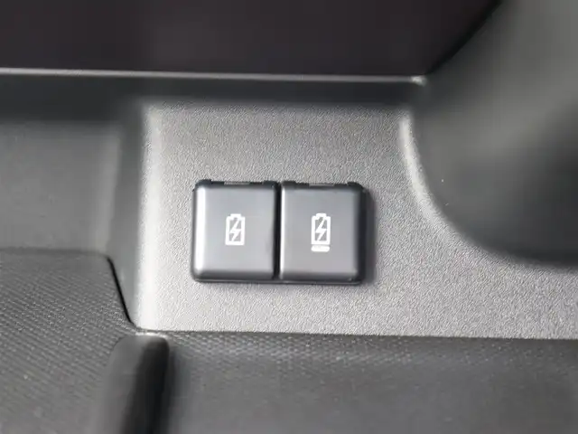 スズキ スペーシア カスタム HYBRID XS ターボ 神奈川県 2025(令7)年 0.1千km パールⅡ ワンオーナー/セーフティサポート（予防安全技術）/純正メモリナビ/：BluetoothAudhio/：フルセグテレビ/全方位モニターバックカメラ/シートヒーター/ステアリングヒーター/ステアリングスイッチ/両側パワースライド/アイドリングストップ/クルーズコントロール/コーナーセンサー（前後）/プッシュスタート/保証書