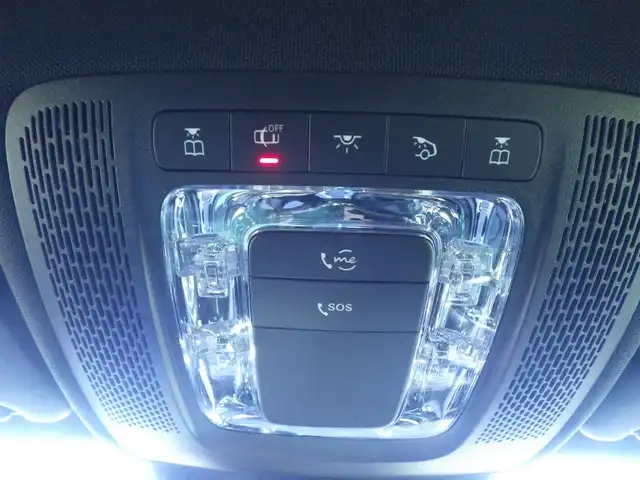 メルセデス・ベンツ Ａ１８０ スタイル 千葉県 2018(平30)年 5.3万km コスモスブラック アクティブブレーキアシスト/アクティブレーンキーピングアシスト/レーンチェンジアシスト/アテンションアシスト/ブラインドスポットアシスト/ディストロニック/ハーフレザーシート/前席パワーシート/シートヒーター/純正HDDナビ/地デジTV/【Bluetooth接続】/革巻きステアリング/ステアリングスイッチ/パドルシフト/ETC（2.0）/LEDヘッドライト/フォグライト/ウインカーミラー/パークトロニック/純正16インチアルミホイル/サイド/カーテンエアバッグ/キーレスゴー