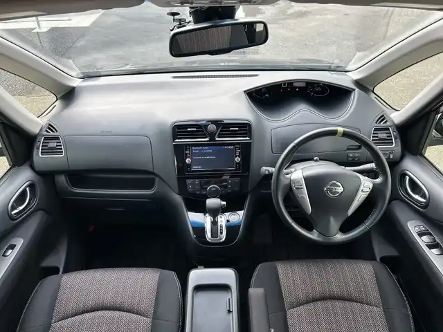 日産 セレナ HWS S HV Vセレ +SeftyⅡ 神奈川県 2016(平28)年 2.8万km インペリアルアンバーP 純正ディーラーオプションSDナビ【MC315D-W】/Bluetooth・CD・DVD・USB・SD・iPod/アラウンドビューモニター/ディスプレイ付き防眩式ルームミラー/両側ワンタッチオートスライドドア/クルーズコントロール/スマートキー/前側ドライブレコーダー/ビルトインETC/社外フロアマット/LEDヘッドランプ/オートライト/純正16インチアルミホイール/アイドリングストップ/ウォークスルー/車線逸脱警報/ふらつき警報/踏み間違い衝突防止アシスト/取扱説明書