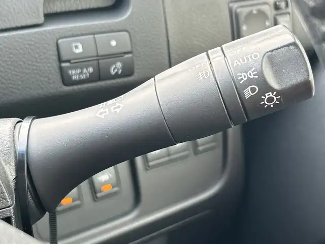 日産 セレナ HWS S HV Vセレ +SeftyⅡ 神奈川県 2016(平28)年 2.8万km インペリアルアンバーP 純正ディーラーオプションSDナビ【MC315D-W】/Bluetooth・CD・DVD・USB・SD・iPod/アラウンドビューモニター/ディスプレイ付き防眩式ルームミラー/両側ワンタッチオートスライドドア/クルーズコントロール/スマートキー/前側ドライブレコーダー/ビルトインETC/社外フロアマット/LEDヘッドランプ/オートライト/純正16インチアルミホイール/アイドリングストップ/ウォークスルー/車線逸脱警報/ふらつき警報/踏み間違い衝突防止アシスト/取扱説明書