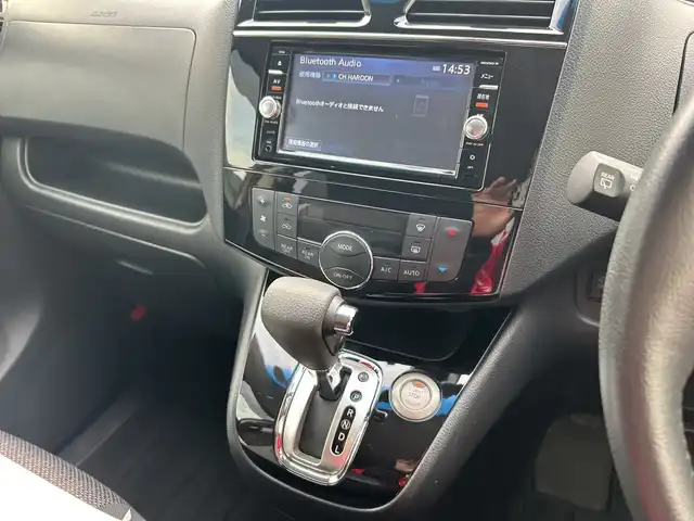 日産 セレナ HWS S HV Vセレ +SeftyⅡ 神奈川県 2016(平28)年 2.8万km インペリアルアンバーP 純正ディーラーオプションSDナビ【MC315D-W】/Bluetooth・CD・DVD・USB・SD・iPod/アラウンドビューモニター/ディスプレイ付き防眩式ルームミラー/両側ワンタッチオートスライドドア/クルーズコントロール/スマートキー/前側ドライブレコーダー/ビルトインETC/社外フロアマット/LEDヘッドランプ/オートライト/純正16インチアルミホイール/アイドリングストップ/ウォークスルー/車線逸脱警報/ふらつき警報/踏み間違い衝突防止アシスト/取扱説明書