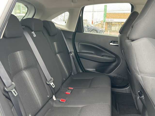 日産 ノート X FOUR 秋田県 2023(令5)年 4.1万km ピュアホワイトパール ディスプレイオーディオ/AppleCarPlay/AndroidAuto/バックカメラ/ドライブレコーダー/ETC/スペアキー/前後コーナーセンサー/４WD/取説