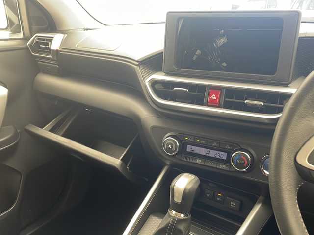 トヨタ ライズ Z 沖縄県 2022(令4)年 3.6万km ブラックマイカメタリック ＥＴＣ/レーダークルーズコントロール　/前後コーナーセンサー/ＬＥＤヘッドライト　/スマートキー　/プッシュスタート　/シートヒーター　/純正アルミホイール　/オートライト　/ブラインドスポットモニター　/電動パーキングブレーキ　/オートエアコン/衝突被害軽減システム　/ＡＢＳ/スペアキー