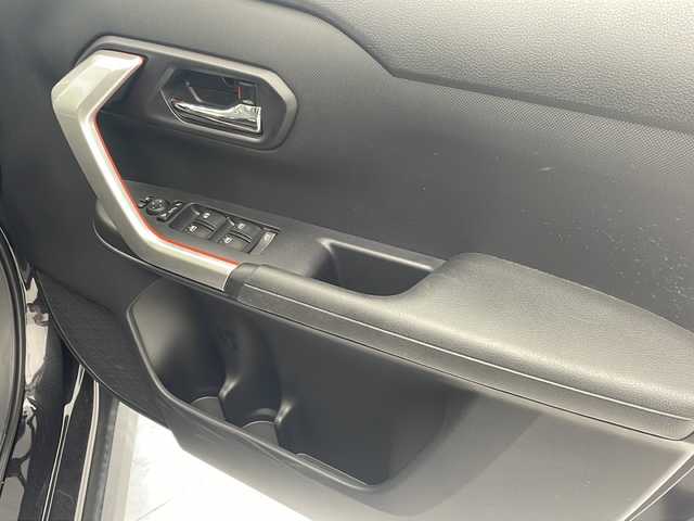 トヨタ ライズ Z 沖縄県 2022(令4)年 3.6万km ブラックマイカメタリック ＥＴＣ/レーダークルーズコントロール　/前後コーナーセンサー/ＬＥＤヘッドライト　/スマートキー　/プッシュスタート　/シートヒーター　/純正アルミホイール　/オートライト　/ブラインドスポットモニター　/電動パーキングブレーキ　/オートエアコン/衝突被害軽減システム　/ＡＢＳ/スペアキー