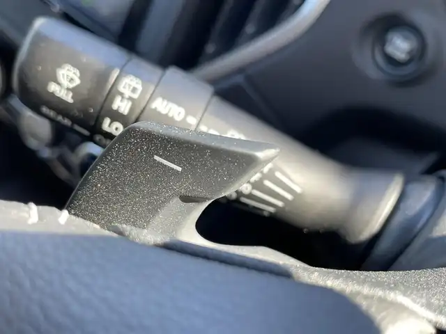 スバル インプレッサ スポーツ 2．0i－Lアイサイト 栃木県 2021(令3)年 2.2万km クリスタルホワイトP 新車時保証書/取扱説明書/スバルアイサイト/　・プリクラッシュブレーキ/　・ツーリングアシスト/　・車線逸脱抑制機能/　・誤発進抑制制御/　・誤後進抑制制御/　・ふらつき警報/　・先行車発進お知らせ/　・定速クルーズコントロール/　・後退時ブレーキアシスト/社外7インチメモリーナビ（AVN-RB7)/　（BT/CD・DVD/SD/ラジオ）/プッシュスタート/フロントパワーシート/ステアリングスイッチ/パドルシフト/クルーズコントロール（追従機能）/ETC/オートライト/純正LEDヘッドライト/純正LEDフォグライト/ヘッドライトレベライザー/ヘッドランプウォッシャー/オートリトラクティブミラー/リバースチルトダウンミラー/リアセンサー/オートワイパー/タイヤサイズ　　205/50/R17