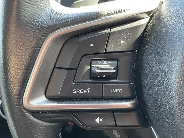 スバル インプレッサ スポーツ 2．0i－Lアイサイト 栃木県 2021(令3)年 2.2万km クリスタルホワイトP 新車時保証書/取扱説明書/スバルアイサイト/　・プリクラッシュブレーキ/　・ツーリングアシスト/　・車線逸脱抑制機能/　・誤発進抑制制御/　・誤後進抑制制御/　・ふらつき警報/　・先行車発進お知らせ/　・定速クルーズコントロール/　・後退時ブレーキアシスト/社外7インチメモリーナビ（AVN-RB7)/　（BT/CD・DVD/SD/ラジオ）/プッシュスタート/フロントパワーシート/ステアリングスイッチ/パドルシフト/クルーズコントロール（追従機能）/ETC/オートライト/純正LEDヘッドライト/純正LEDフォグライト/ヘッドライトレベライザー/ヘッドランプウォッシャー/オートリトラクティブミラー/リバースチルトダウンミラー/リアセンサー/オートワイパー/タイヤサイズ　　205/50/R17