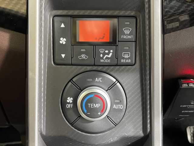 ダイハツ コペン ローブ S 神奈川県 2016(平28)年 7.4万km ブライトシルバーメタリック 社外ディスプレイオーディオ/バックカメラ/ワンセグ　Bluetooth　AM FM/レカロシート/前席シートヒーター/MOMO革巻きステアリング/パドルシフト/エコアイドル/TRC/社外前後ドライブレコーダー/社外ETC/プッシュスタート/スマートキー/ビルシュタインショック/lEDヘッドランプ/フロントフォグランプ/オートライト