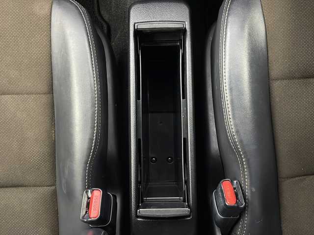 トヨタ シエンタ G クエロ 秋田県 2019(平31)年 11万km ブラックマイカ 4WD/純正SDナビ　/両側パワースライドドア　/フルセグTV/AM/FM/CD/DVD/Bluetooth/バックカメラ　/寒冷地仕様　/衝突被害軽減ブレーキ　/レーンキープアシスト　/横滑り防止装置　/フロントワイパーデアイサー　/前席シートヒーター　/ステアリングヒーター　/ビルトインETC/LEDヘッドライト/オートマチックハイビーム/純正アルミホイール/純正フロアマット/電動格納ミラー/スマートキー