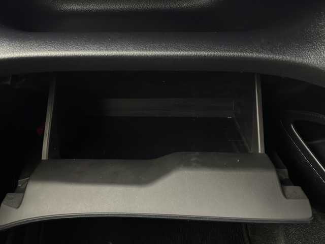 トヨタ シエンタ G クエロ 秋田県 2019(平31)年 11万km ブラックマイカ 4WD/純正SDナビ　/両側パワースライドドア　/フルセグTV/AM/FM/CD/DVD/Bluetooth/バックカメラ　/寒冷地仕様　/衝突被害軽減ブレーキ　/レーンキープアシスト　/横滑り防止装置　/フロントワイパーデアイサー　/前席シートヒーター　/ステアリングヒーター　/ビルトインETC/LEDヘッドライト/オートマチックハイビーム/純正アルミホイール/純正フロアマット/電動格納ミラー/スマートキー