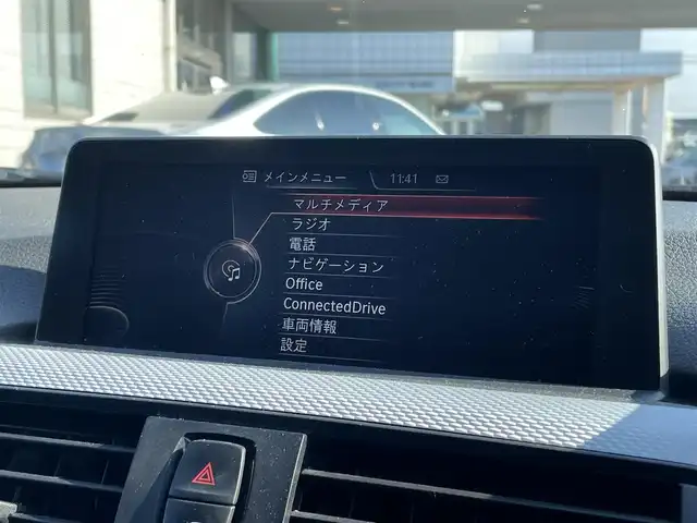 ＢＭＷ ３２０ｉ Mスポーツ 広島県 2015(平27)年 13.3万km アルピンホワイトⅢ ルーフブラック塗装/ビルシュタイン車高調/REMUSマフラー/純正メーカーOPナビ/【CD/DVD/BT】/バックカメラ/ETC/前後ドライブレコーダー/パワーシート(D/N)/レーダークルーズコントロール/横滑り防止装置/パドルシフト/レーンディパーチャー/コーナーセンサー/HIDライト/フォグランプ/リアフォグランプ/オートライト/オートワイパー/プッシュスタート/スペアキー