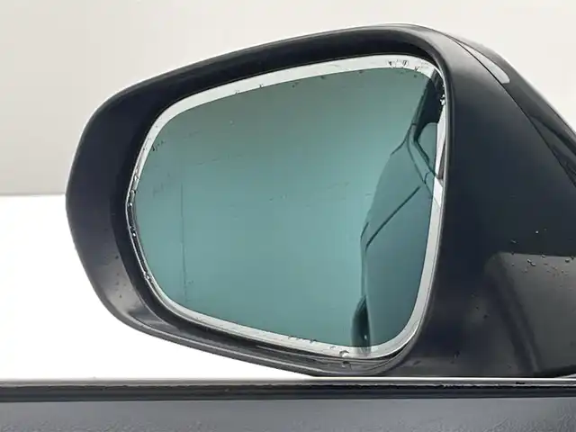 レクサス ＮＸ 300h Fスポーツ 愛知県 2015(平27)年 6.8万km マーキュリーグレーマイカ 純正ナビ　全方位カメラ　ＢＳＭ　禁煙　三眼ＬＥＤ　ＡＣ１００Ｖ　ＥＴＣ　前後ドラレコ　レクサスセーフティ　衝突軽減　追従クルコン　コーナーセンサー　黒革　シートヒーター　ハンドルヒーター　パドルシフト