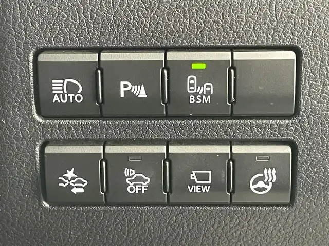 レクサス ＮＸ 300h Fスポーツ 愛知県 2015(平27)年 6.8万km マーキュリーグレーマイカ 純正ナビ　全方位カメラ　ＢＳＭ　禁煙　三眼ＬＥＤ　ＡＣ１００Ｖ　ＥＴＣ　前後ドラレコ　レクサスセーフティ　衝突軽減　追従クルコン　コーナーセンサー　黒革　シートヒーター　ハンドルヒーター　パドルシフト