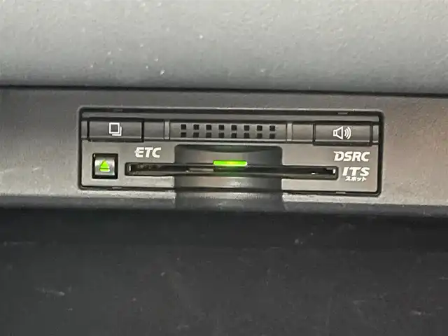 レクサス ＮＸ 300h Fスポーツ 愛知県 2015(平27)年 6.8万km マーキュリーグレーマイカ 純正ナビ　全方位カメラ　ＢＳＭ　禁煙　三眼ＬＥＤ　ＡＣ１００Ｖ　ＥＴＣ　前後ドラレコ　レクサスセーフティ　衝突軽減　追従クルコン　コーナーセンサー　黒革　シートヒーター　ハンドルヒーター　パドルシフト