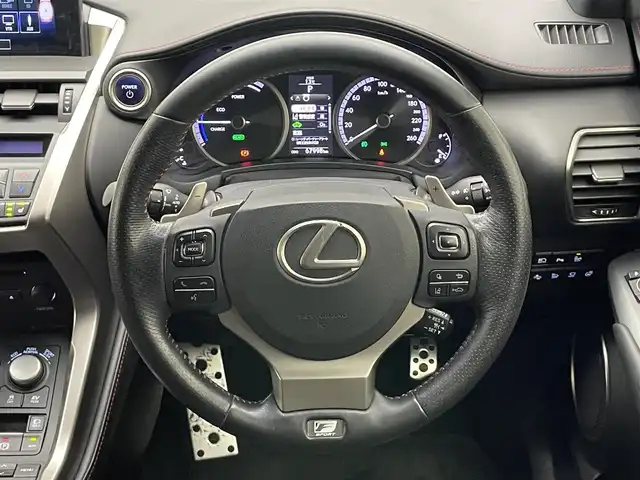 レクサス ＮＸ 300h Fスポーツ 愛知県 2015(平27)年 6.8万km マーキュリーグレーマイカ 純正ナビ　全方位カメラ　ＢＳＭ　禁煙　三眼ＬＥＤ　ＡＣ１００Ｖ　ＥＴＣ　前後ドラレコ　レクサスセーフティ　衝突軽減　追従クルコン　コーナーセンサー　黒革　シートヒーター　ハンドルヒーター　パドルシフト