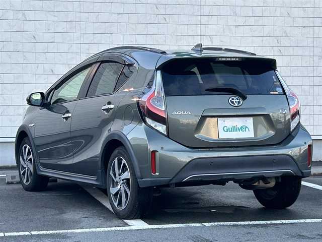トヨタ アクア クロスオーバー グラム 静岡県 2019(令1)年 4万km アーバンカーキ コーティング施工済/ワンオーナー/ルーフレール/プリクラッシュセーフティ/先行発進お知らせ/車線逸脱警報装置/オートマチックハイビーム/純正ナビ/ビルトインETC/バックカメラ/純正16インチアルミホイール/クリアランスソナー
